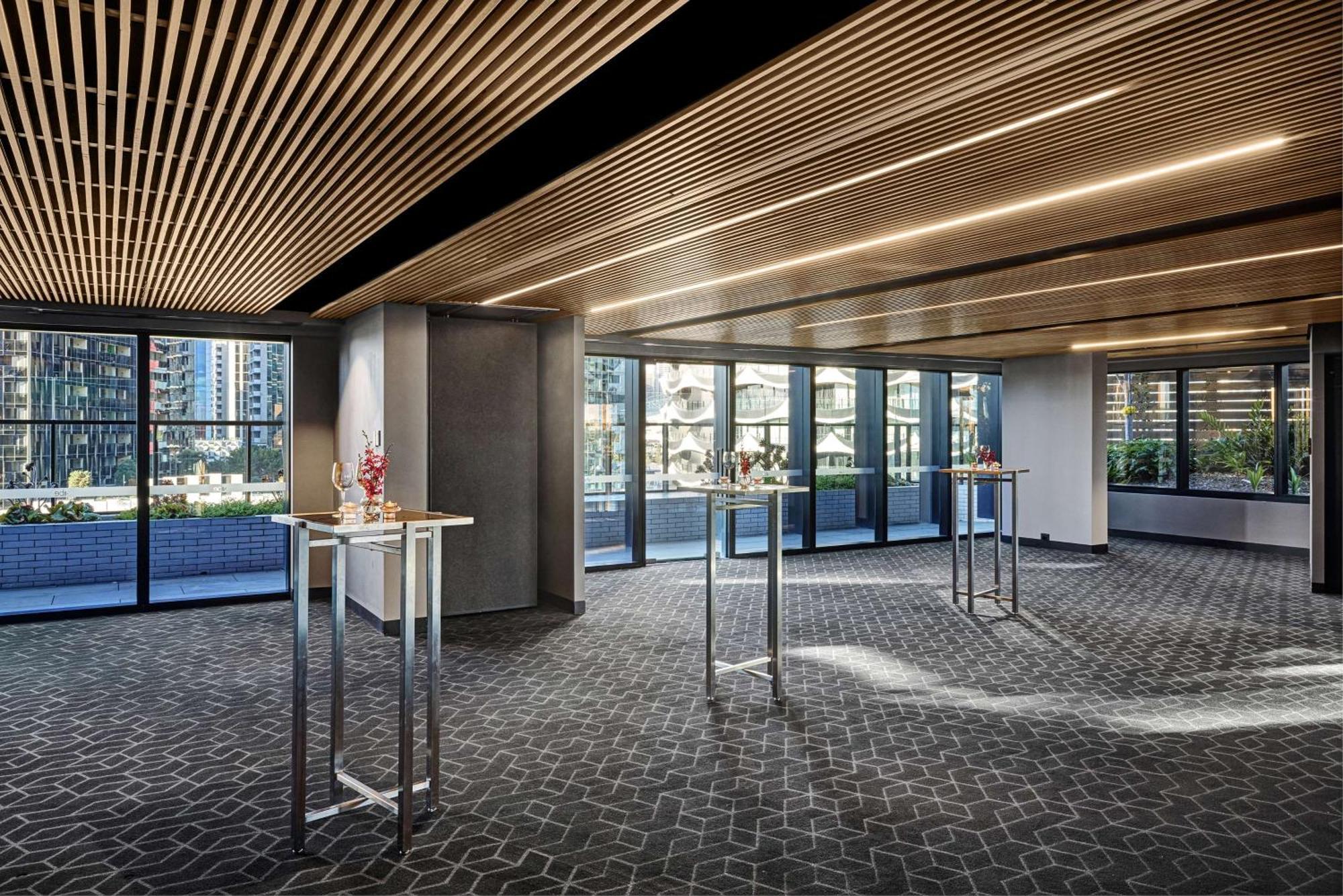Vibe Hotel Melbourne Docklands Exterior foto