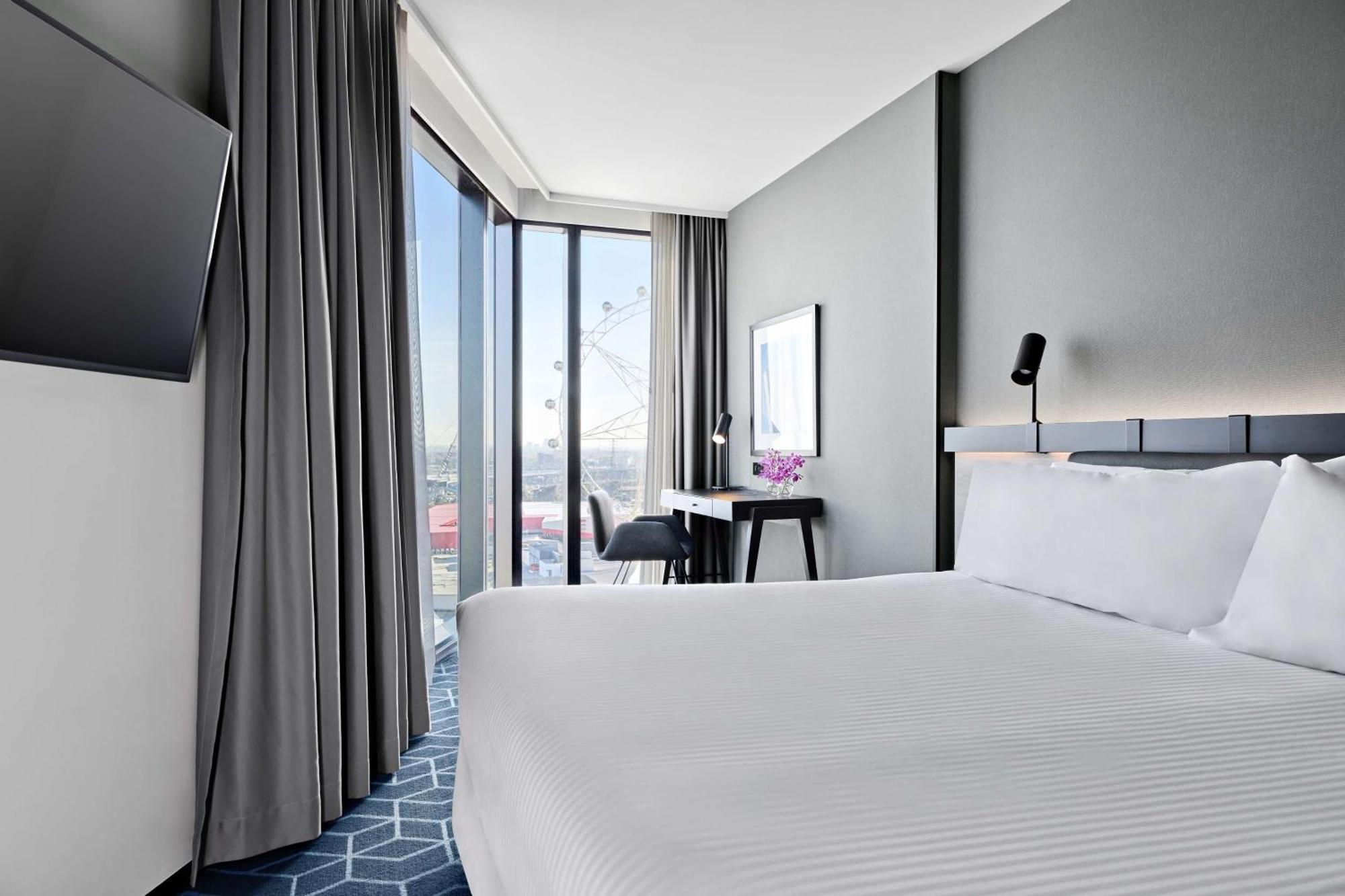 Vibe Hotel Melbourne Docklands Exterior foto