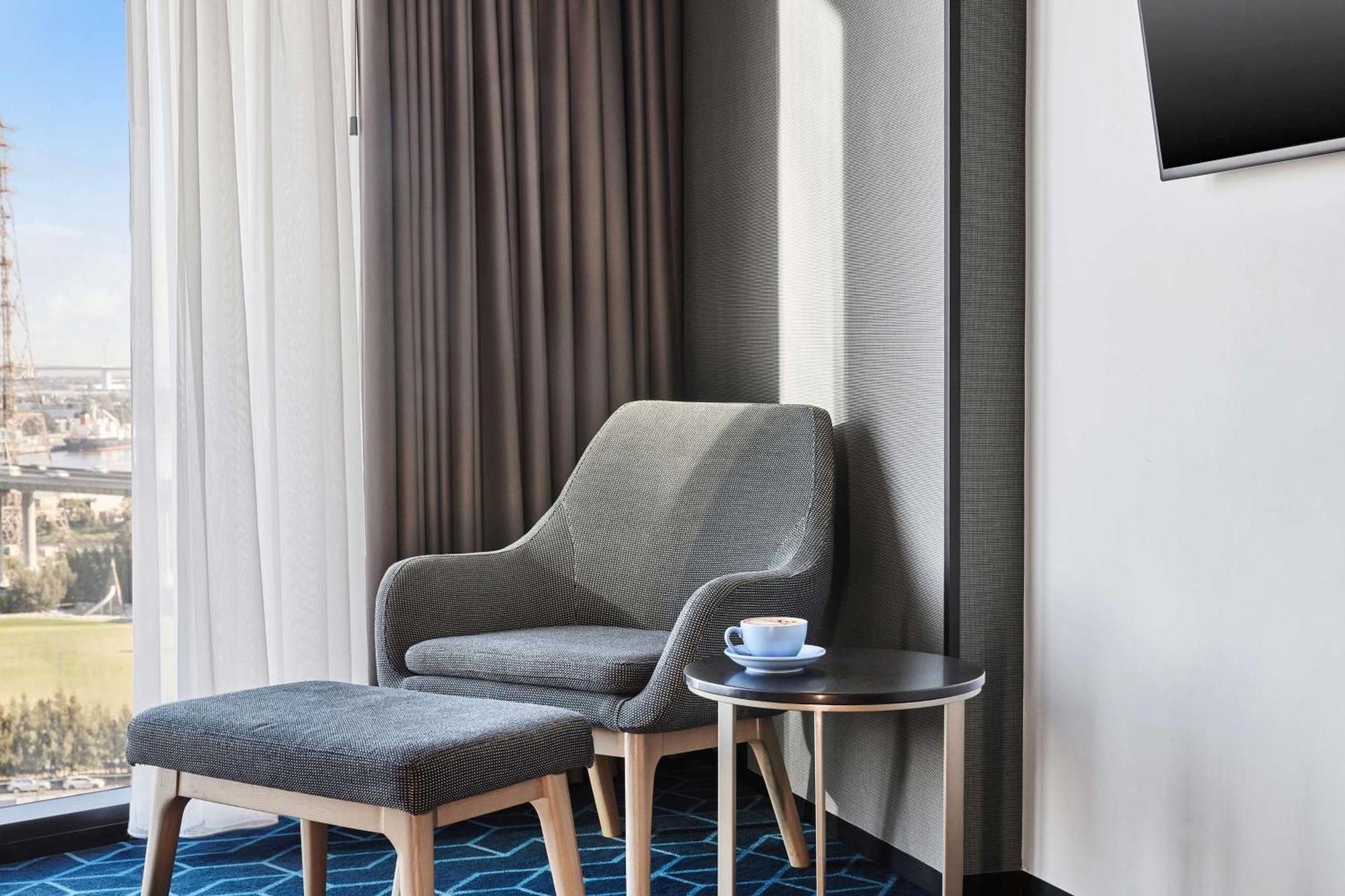 Vibe Hotel Melbourne Docklands Exterior foto